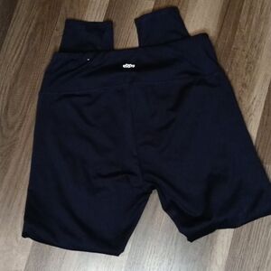 Maurices in motion legging size large